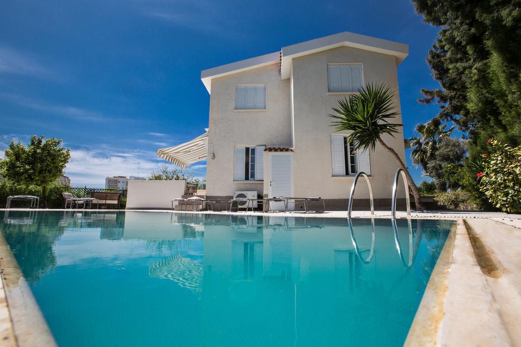 Merab Center Villas Ajía Nápa Kültér fotó