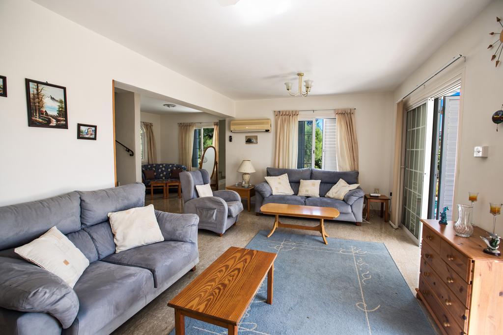 Merab Center Villas Ajía Nápa Kültér fotó